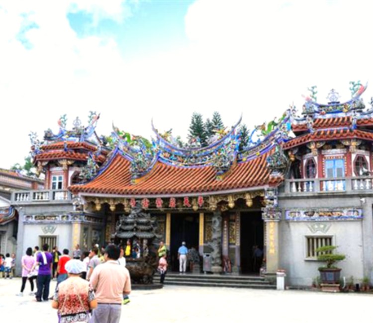 縣定古蹟紫雲寺